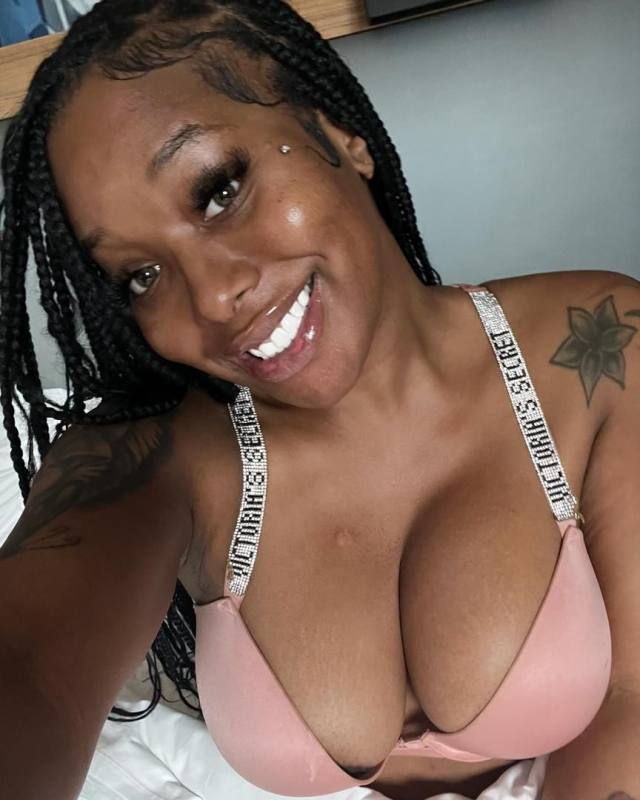 Available now for a fun, discreet hookup. Serious people only 👅💦 Real legit and drama free - Image 2